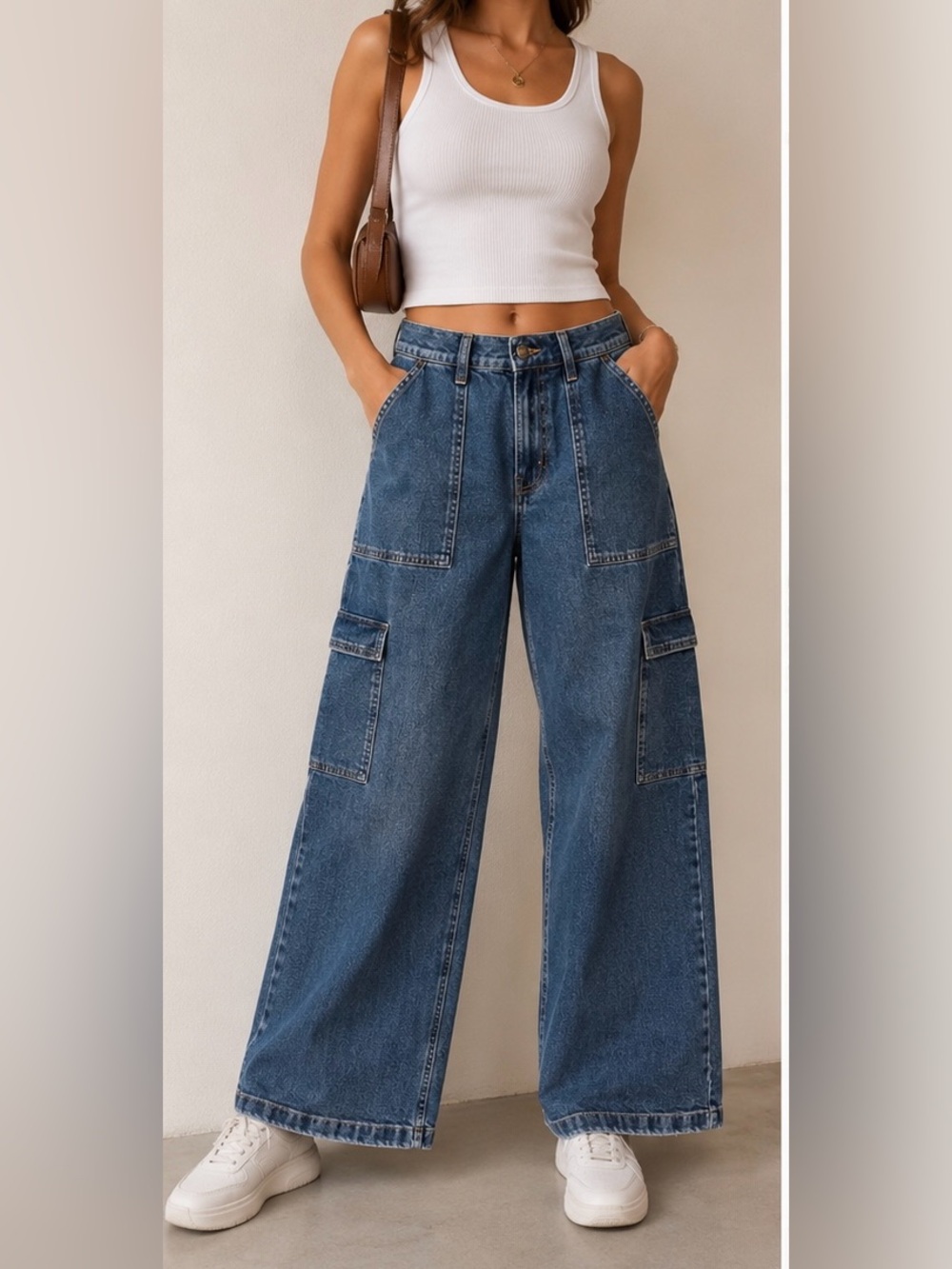 Title: Calvin Klein Jeans Mid Rise Wide Leg Cargo Jeans Size 10/30
